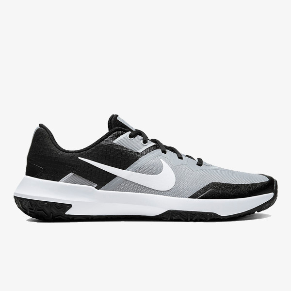 nike varsity tr3