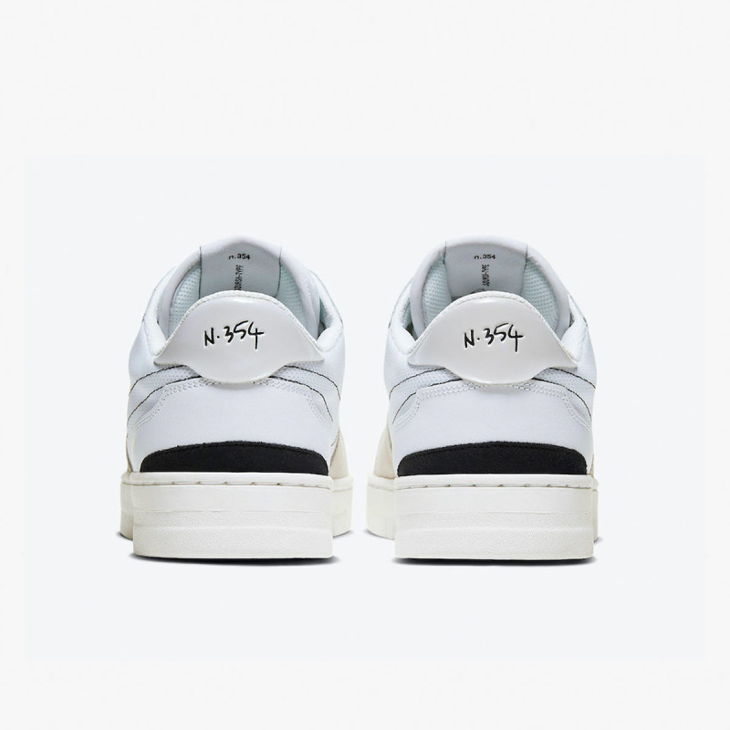 Nike NIKE SQUASH-TYPE 