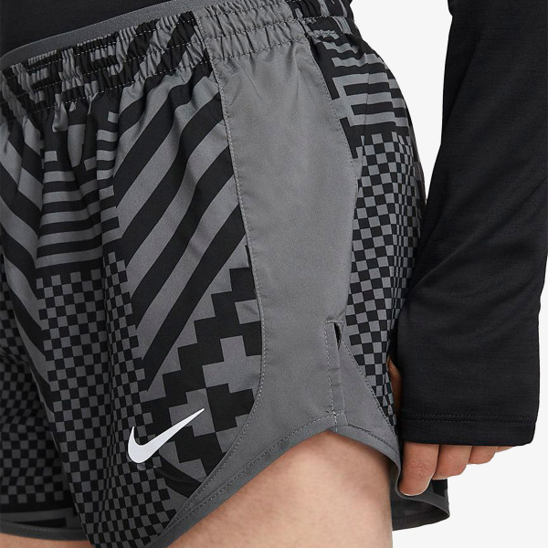 Nike W NK TEMPO LX SHORT RUNWAY PR 