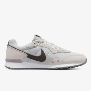 Nike NIKE VENTURE RUNNER 