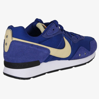 Nike Venture Runner 