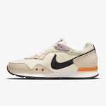 Nike Venture Runner 