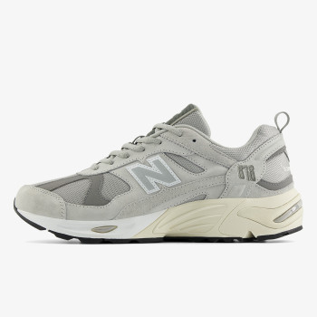 New Balance 878 