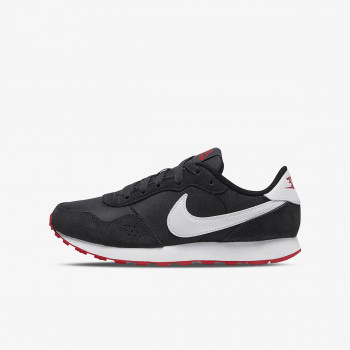 Nike MD Valiant 