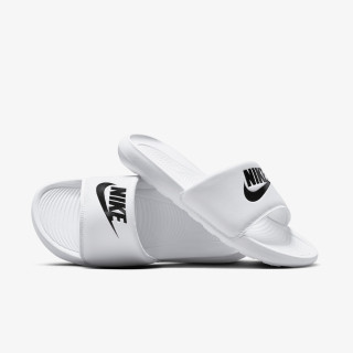 Nike VICTORI 