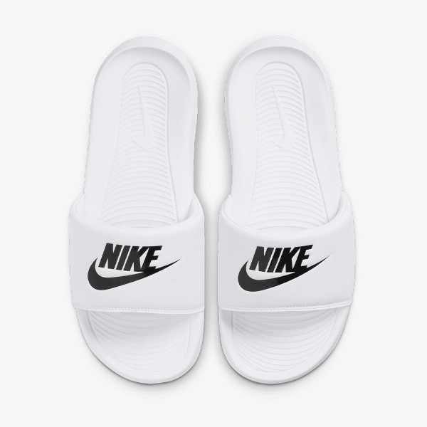 Nike VICTORI 