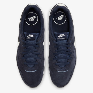 Nike Venture Runner 