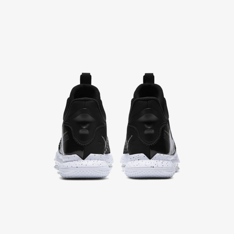 Nike LeBron Witness 5 