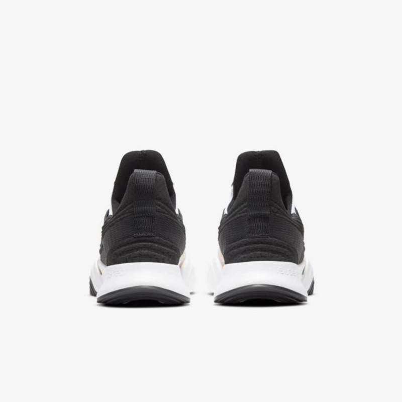 Nike WMNS NIKE SUPERREP GROOVE 