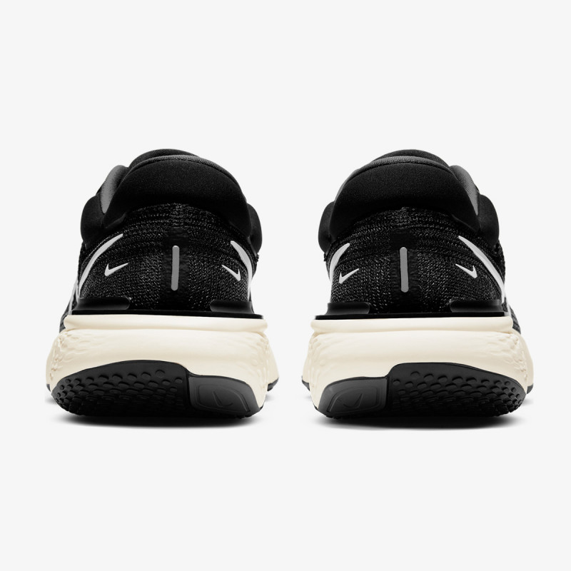 Nike ZOOMX INVINCIBLE RUN FK 