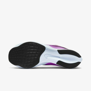 Nike Zoom Fly 4 