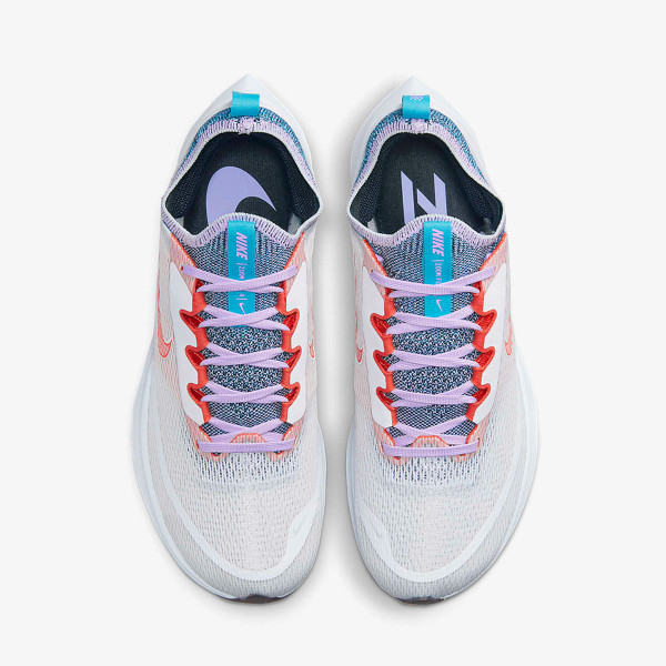 Nike WMNS ZOOM FLY 4 
