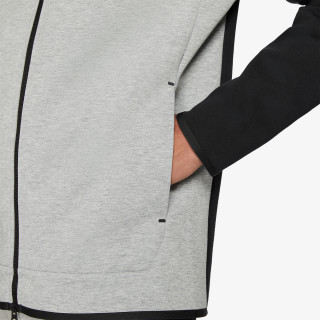 Nike Sportswear Tech Fleece 