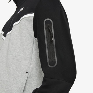 Nike Sportswear Tech Fleece 