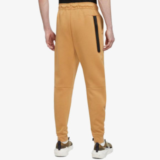 Nike Sportswear Tech 