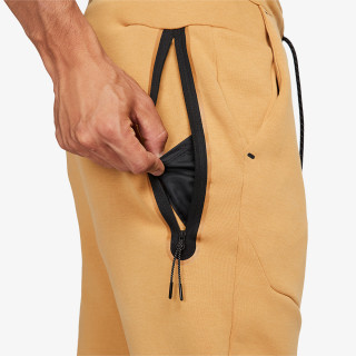 Nike Sportswear Tech 