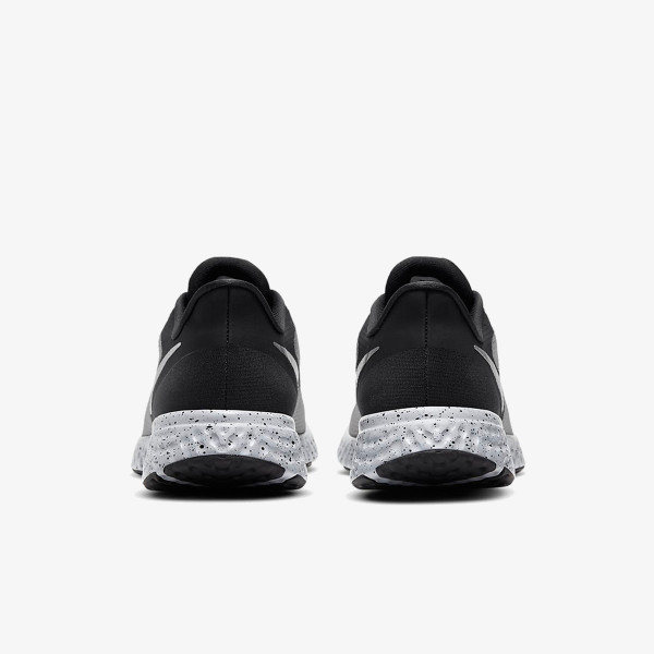 Nike NIKE REVOLUTION 5 PRM 