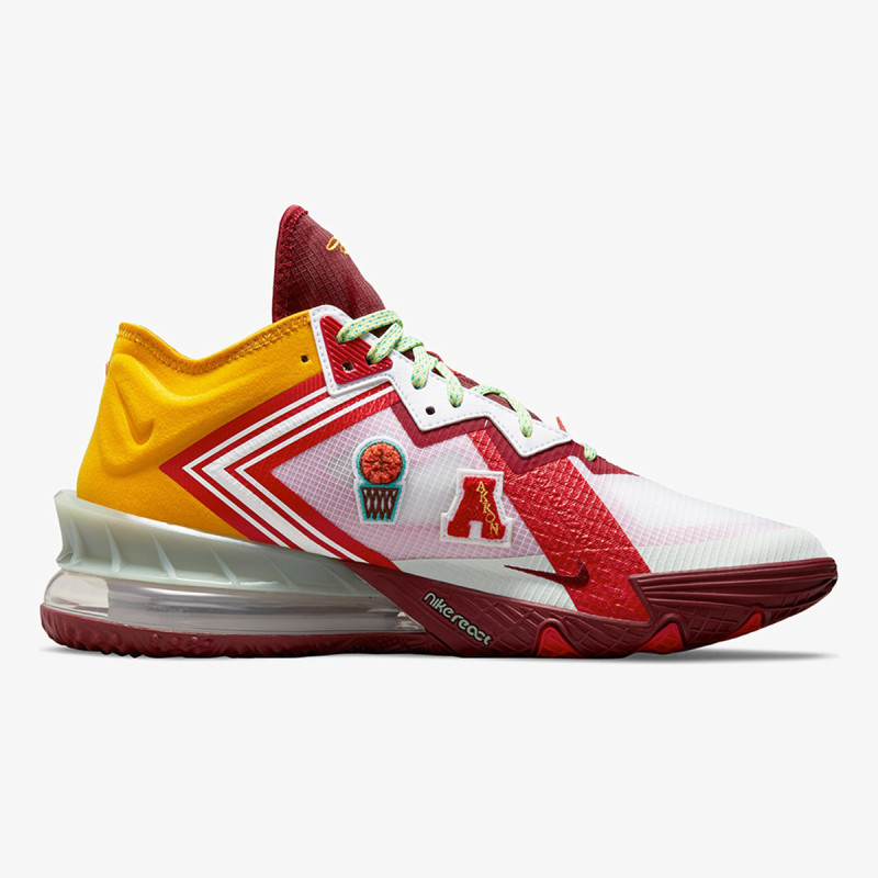 Nike LEBRON XVIII LOW 