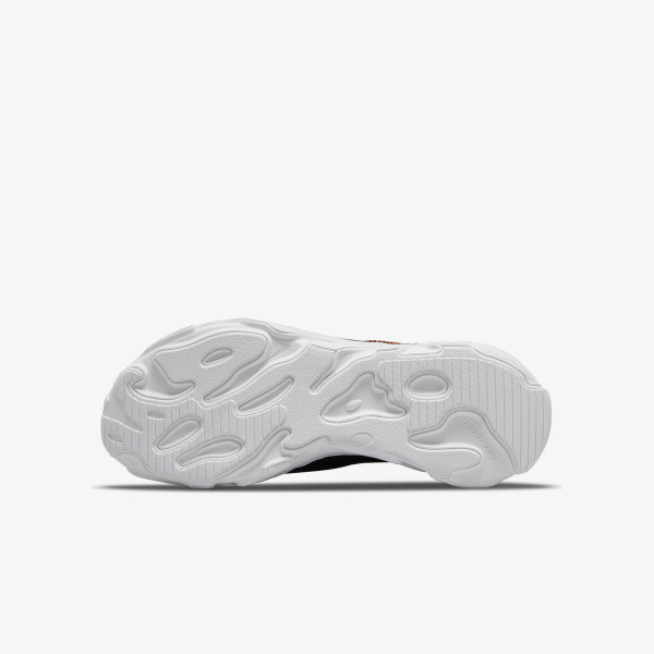 Nike REACT LIVE 