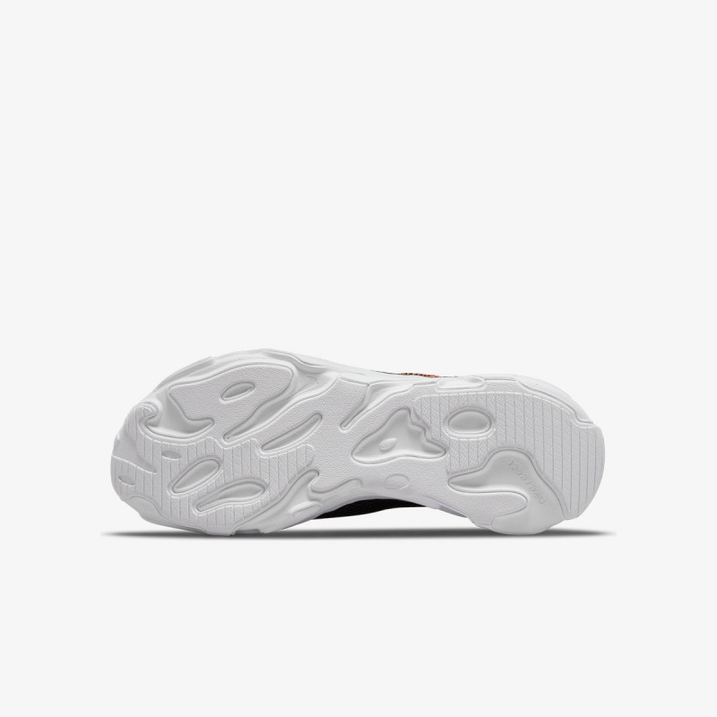 Nike REACT LIVE 