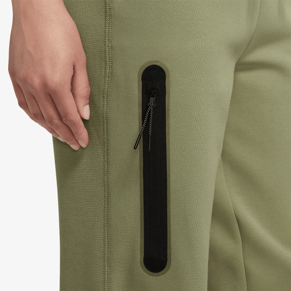 Nike Sportswear Tech 