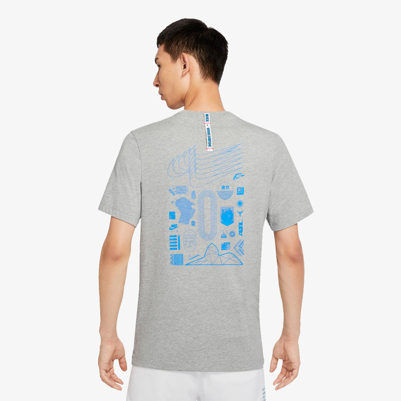 Nike M NSW WORLDWIDE GLOBE SS TEE 