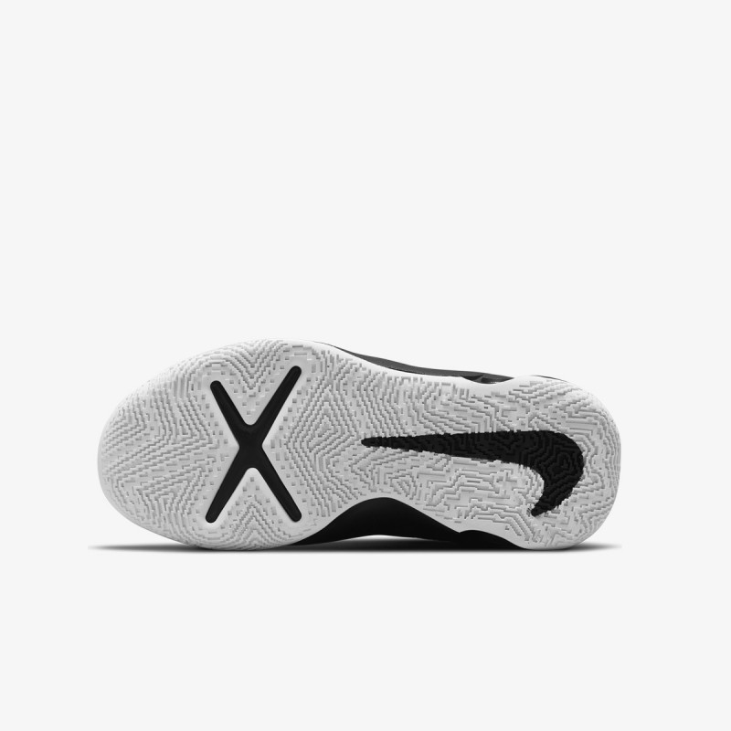 Nike Team Hustle D 10 