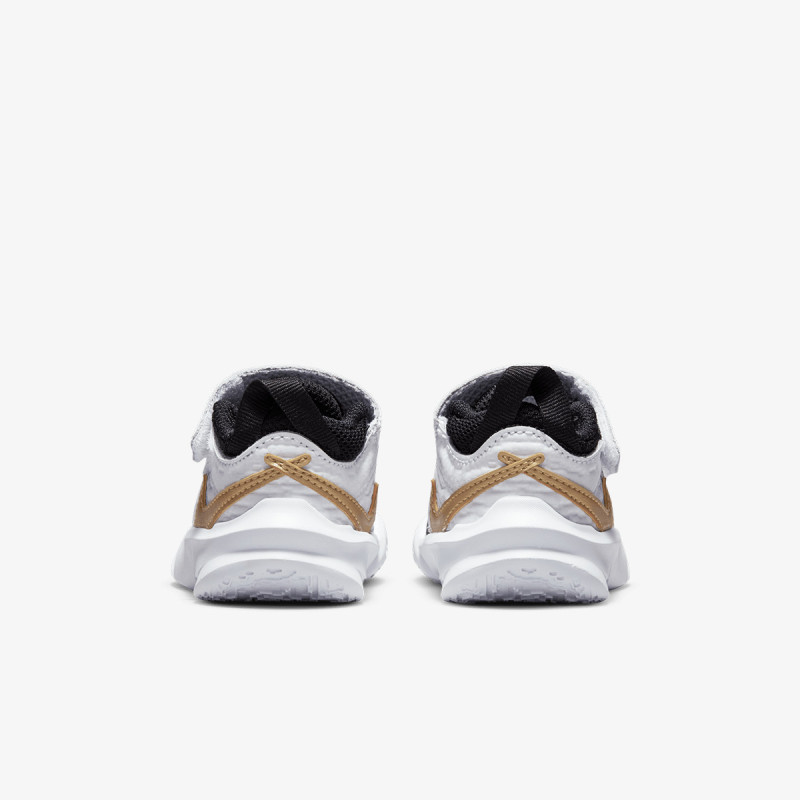Nike TEAM HUSTLE D 10 TD 