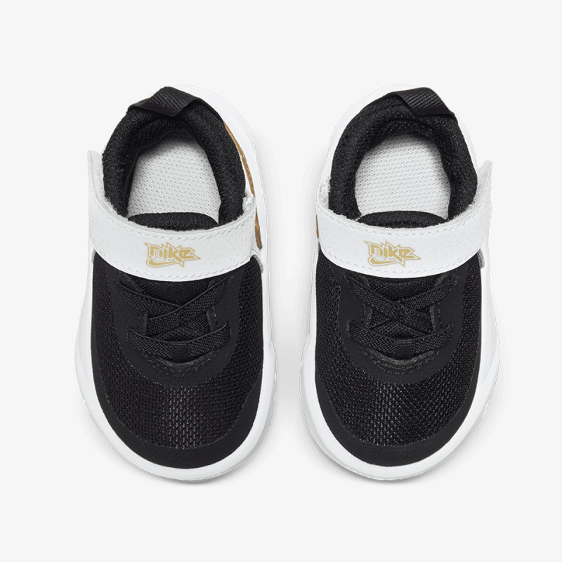 Nike TEAM HUSTLE D 10 TD 