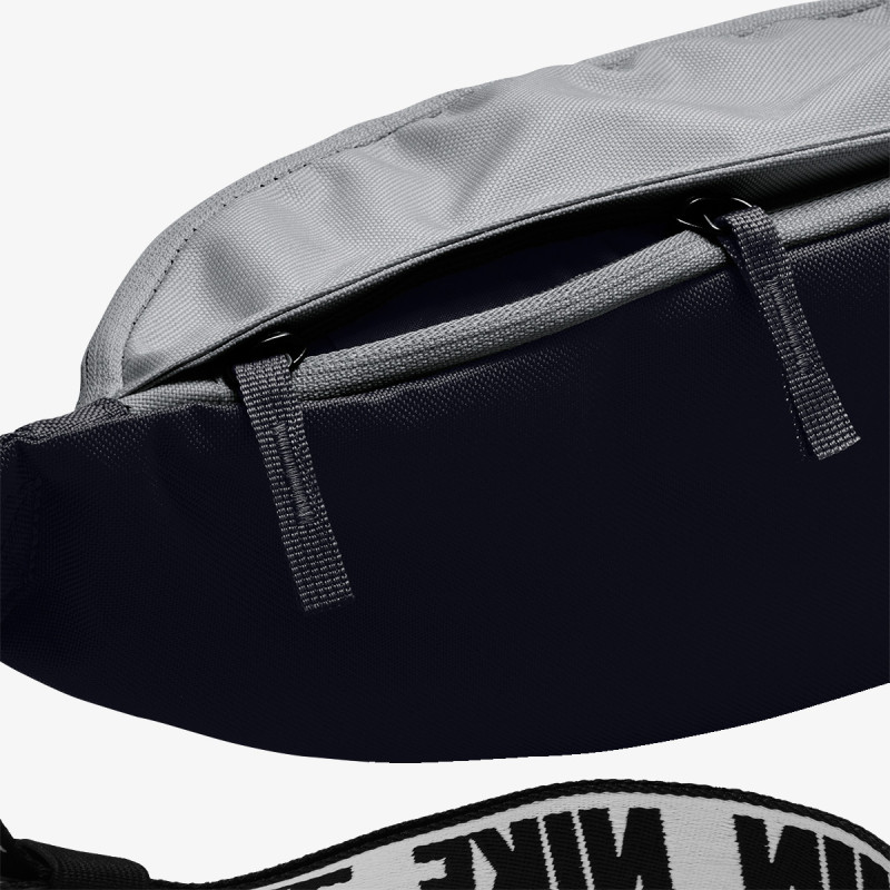 nike heritage hip pack air gfx