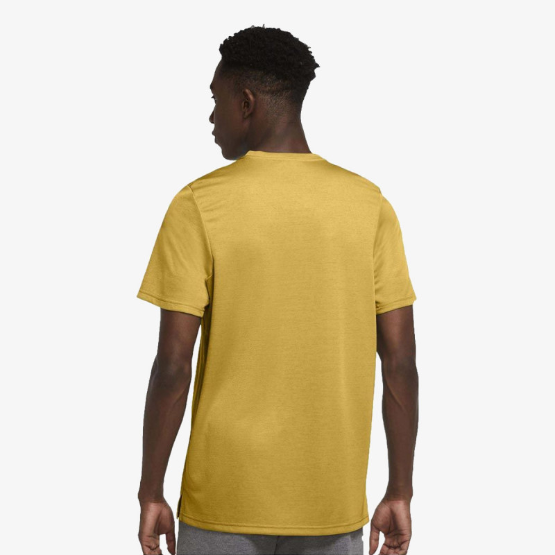 Nike Dri-FIT Superset 