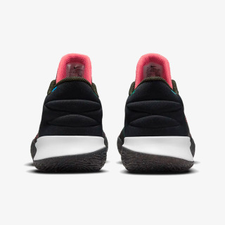 Nike KYRIE FLYTRAP V 