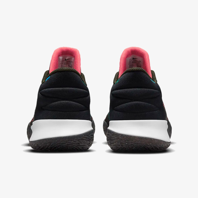 Nike KYRIE FLYTRAP V 