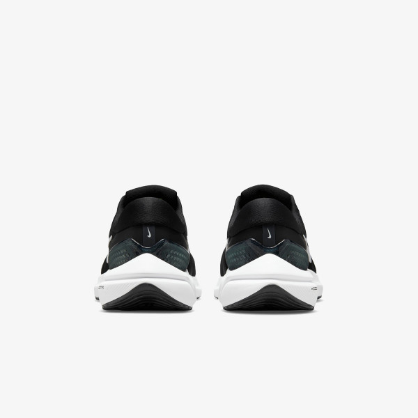 Nike AIR ZOOM VOMERO 16 