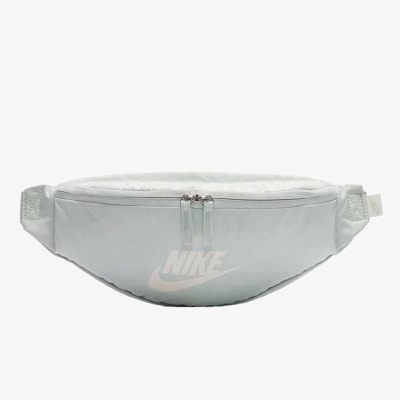 Nike HERITAGE 