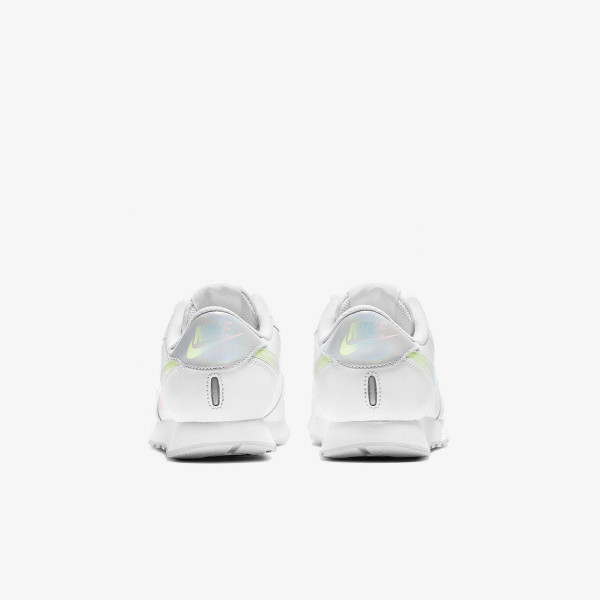 Nike NIKE MD VALIANT MWH BG 