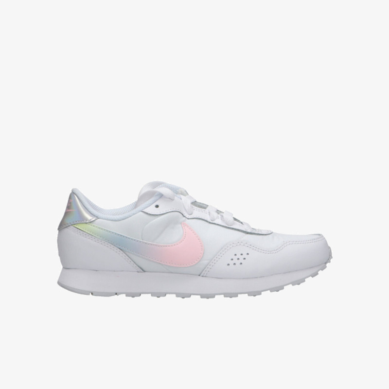 Nike NIKE MD VALIANT MWH BG 