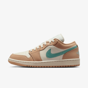 Nike WMNS AIR JORDAN 1 LOW 
