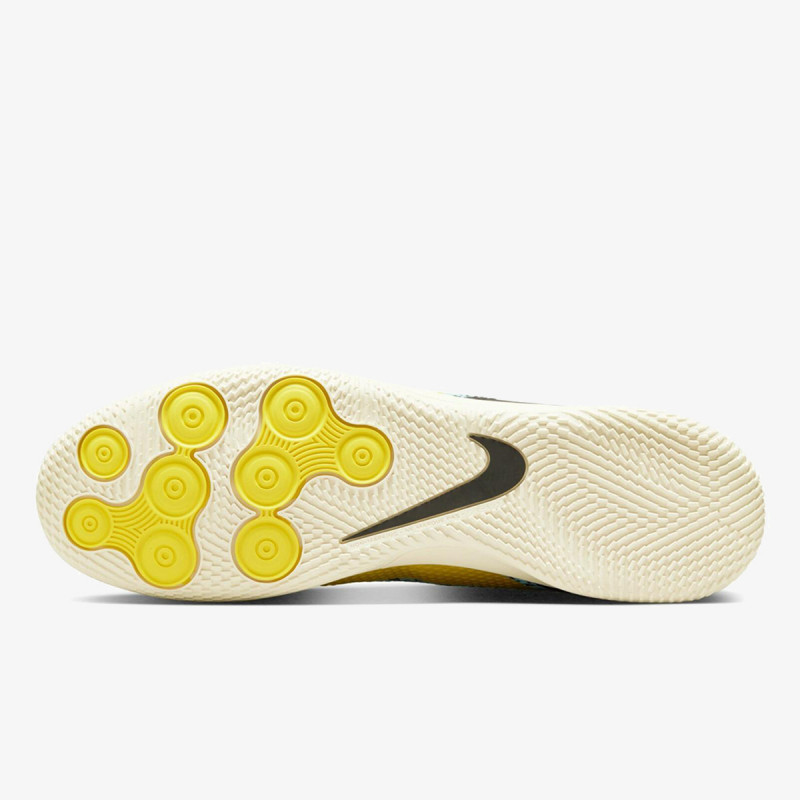 Nike Phantom GT2 Club Indoor Court 