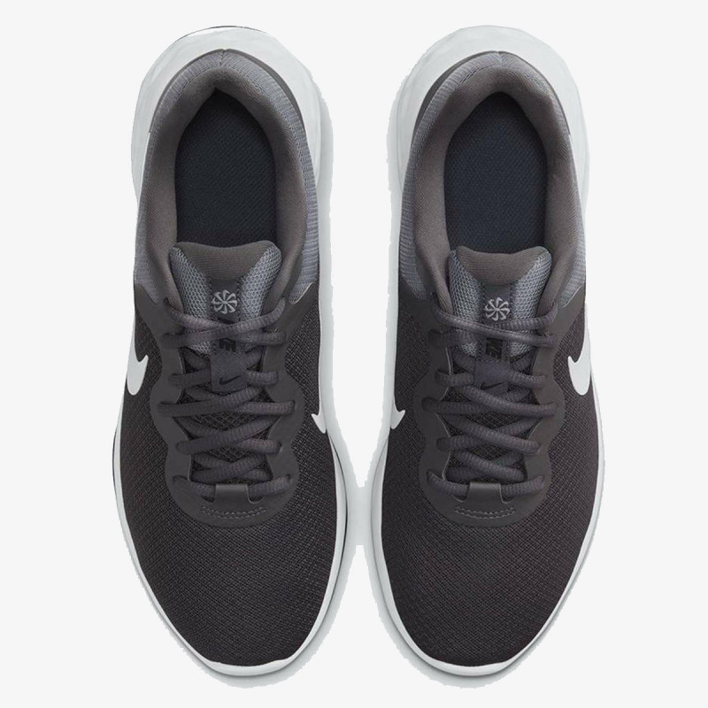 Nike REVOLUTION 6 