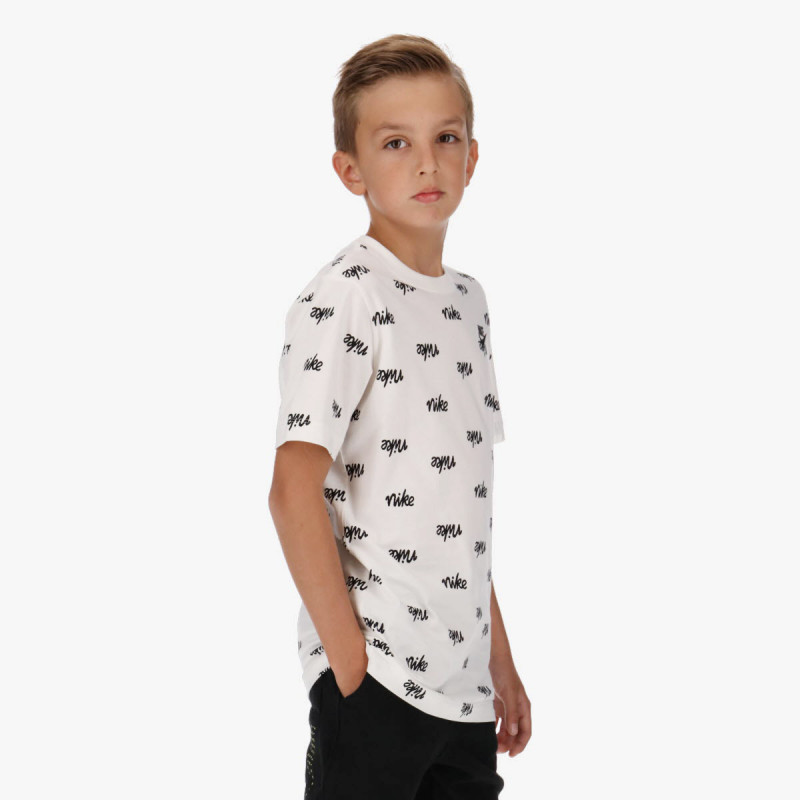 Nike Sportswear Script 