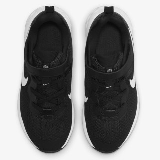 Nike Revolution 6 