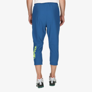 Nike Dri-FIT Sport Clash 