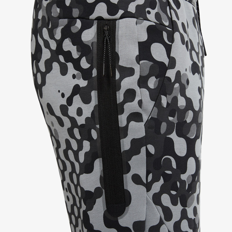 Nike Sportswear Tech 