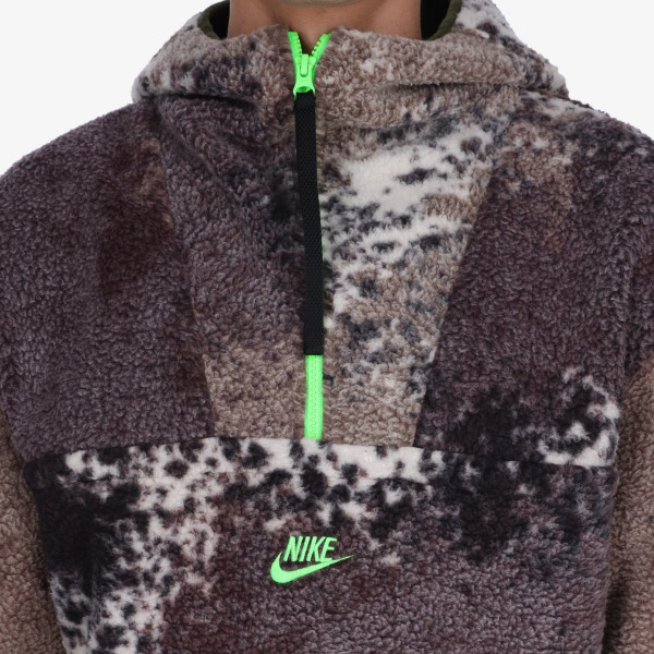 Nike Sportswear Essentials 