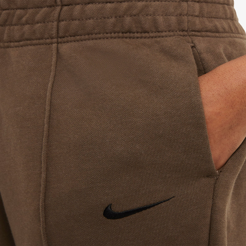 Nike Sportswear Essentials 