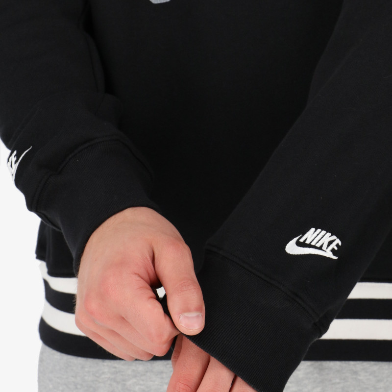 Nike Sportswear 