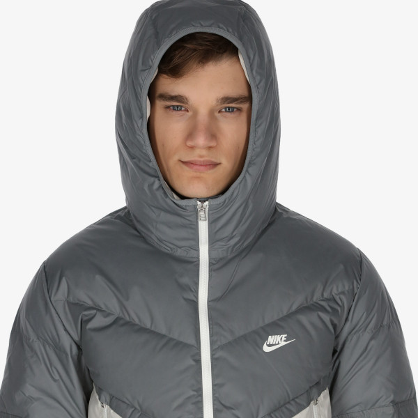 Nike Яке Sportswear Storm-FIT 