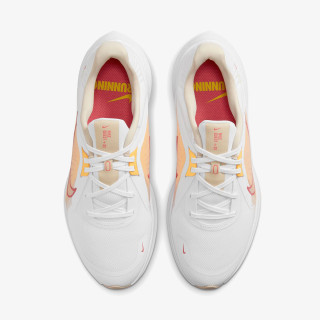 Nike WMNS NIKE QUEST 5 