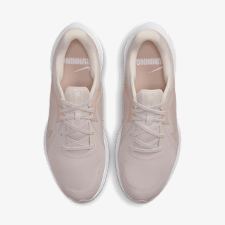 Nike WMNS NIKE QUEST 5 